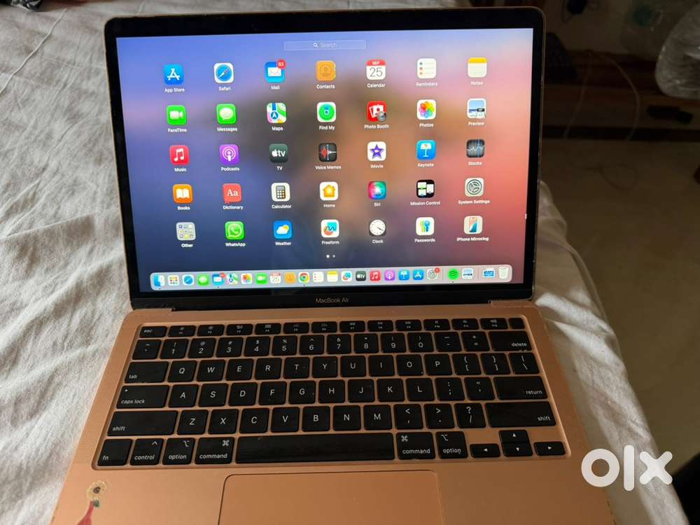 MACBOOK AIR 2020 intel i3