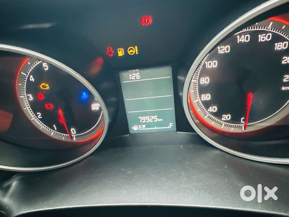 Maruti Suzuki Swift Vxi, 2018, Petrol