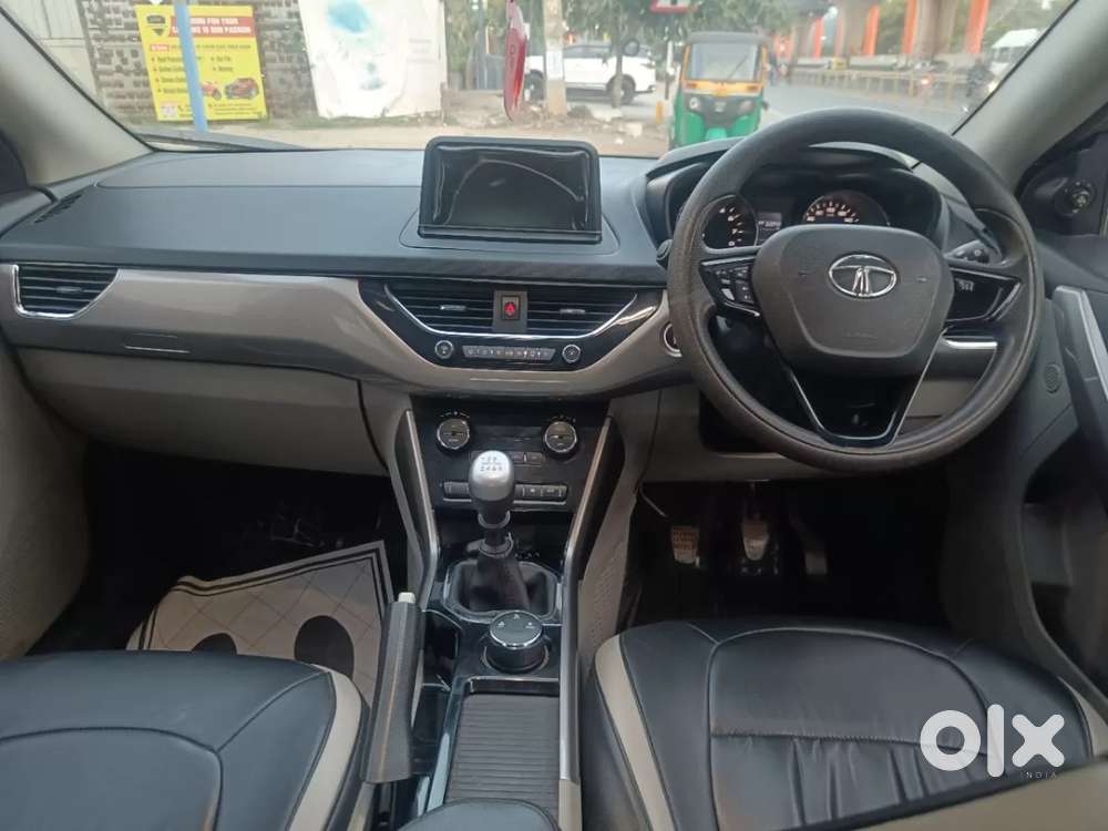 Tata Nexon 1.2 Revotron Xz Plus Dual Tone, 2019, Petrol