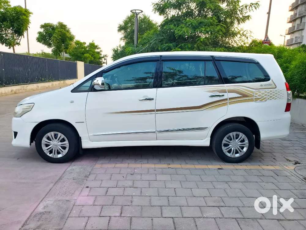 Toyota Innova 2.5