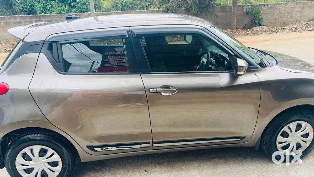 Maruti Suzuki Swift Petrol 2022