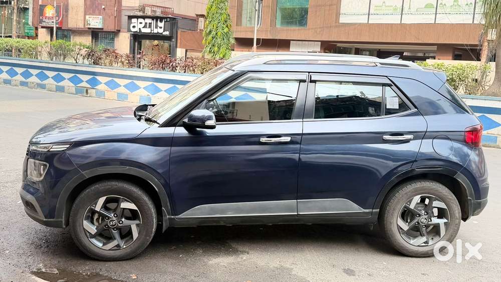Hyundai Venue 1.0 Sx (o) Turbo Dct, 2019, Petrol