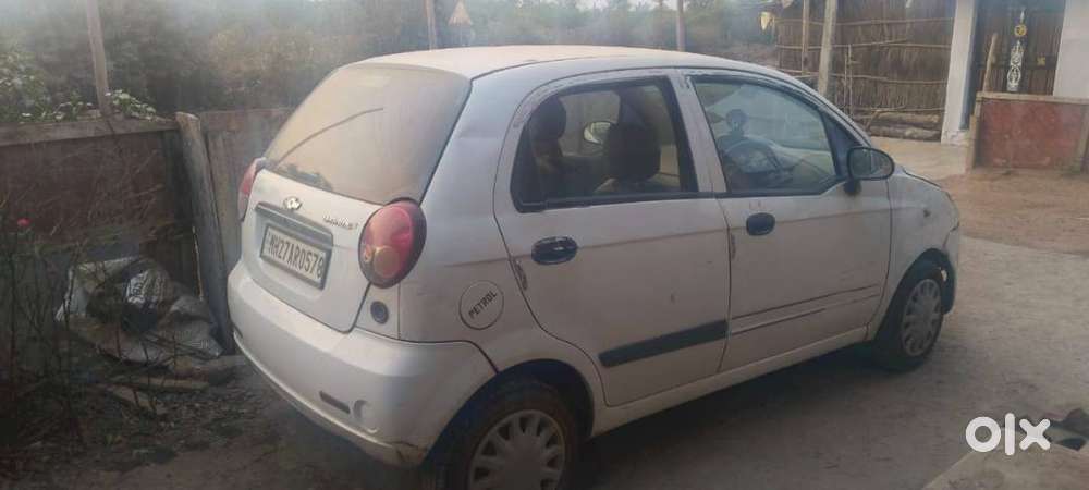 Chevrolet Spark 2011 Petrol Well Maintained