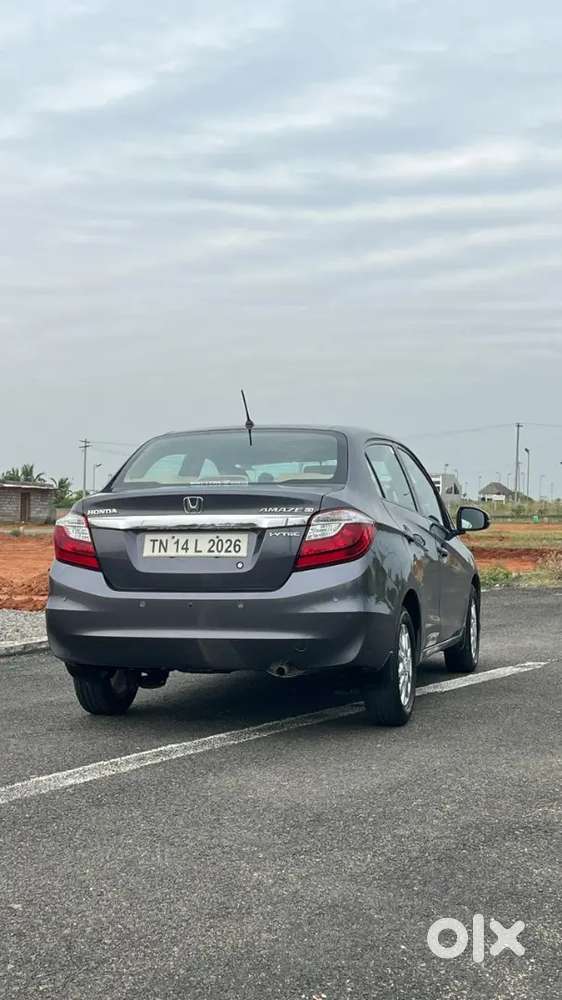 Honda Amaze 2017 Vx Cvt Automatic Top End Model