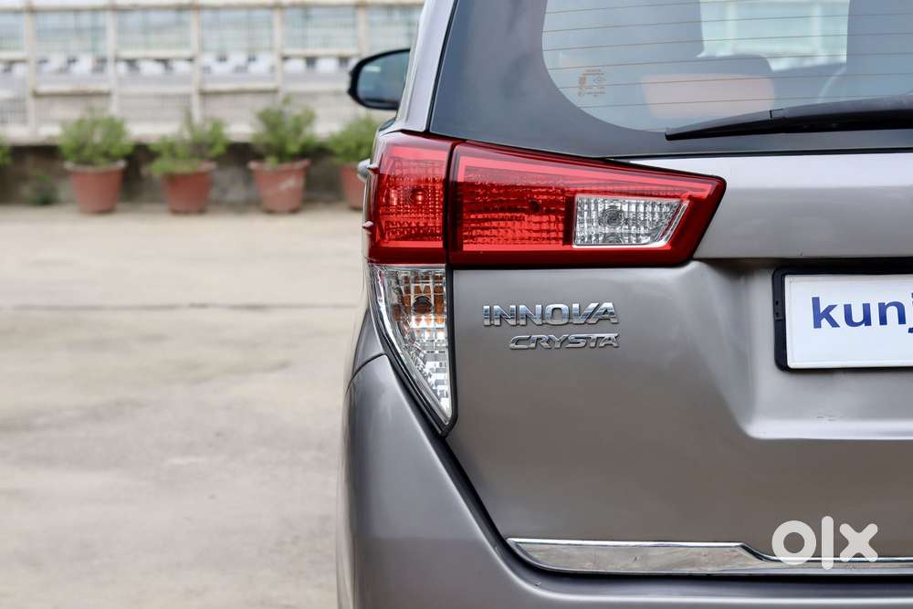 Toyota Innova Crysta 2.8 Gx At, 2016, Diesel