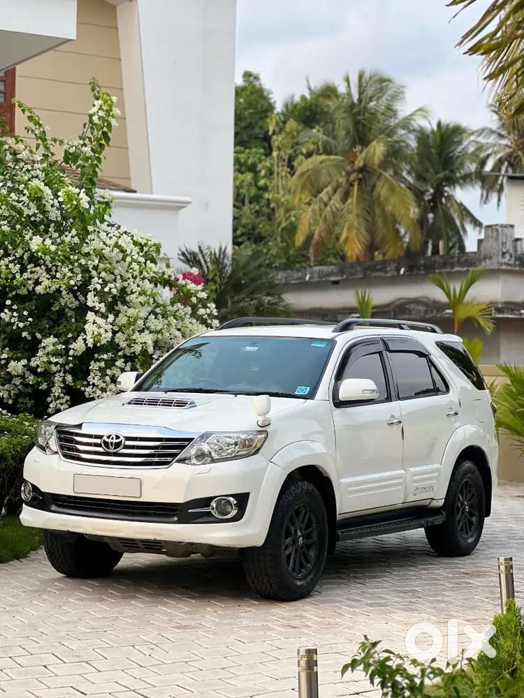 Toyota Fortuner 2016 Diesel Well Maintained