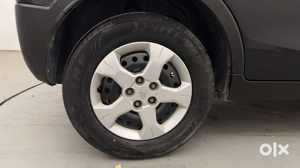 Mahindra Xuv300 W6, 2022, Petrol