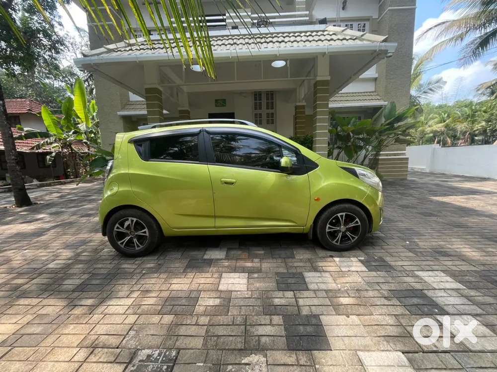 Chevrolet Beat 2010 Petrol 60000 Km Driven