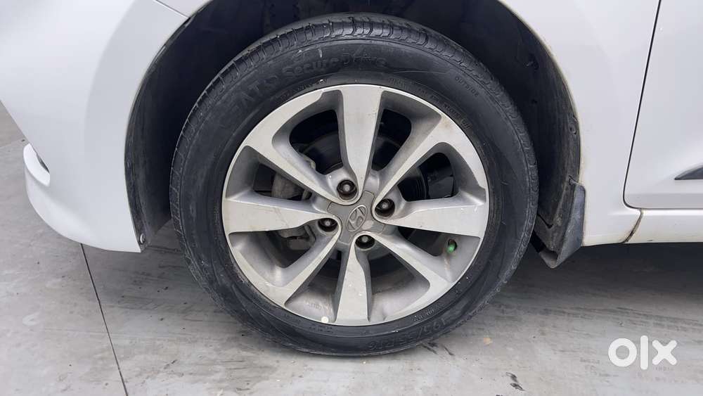 Hyundai Elite I20 Asta (o) 1.2 Mt, 2016, Petrol