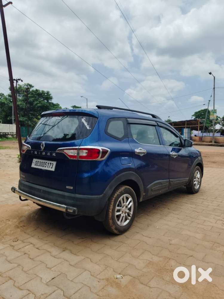 Renault Triber Rxl, 2021, Petrol