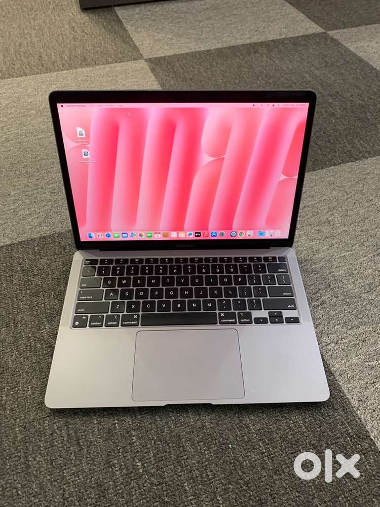 Apple MacBook Air 2020 M1 Chip Space Grey 8GB RAM 512GB