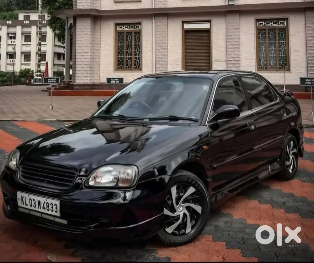 Maruti Suzuki Baleno 2005 Petrol 90000 Km Driven