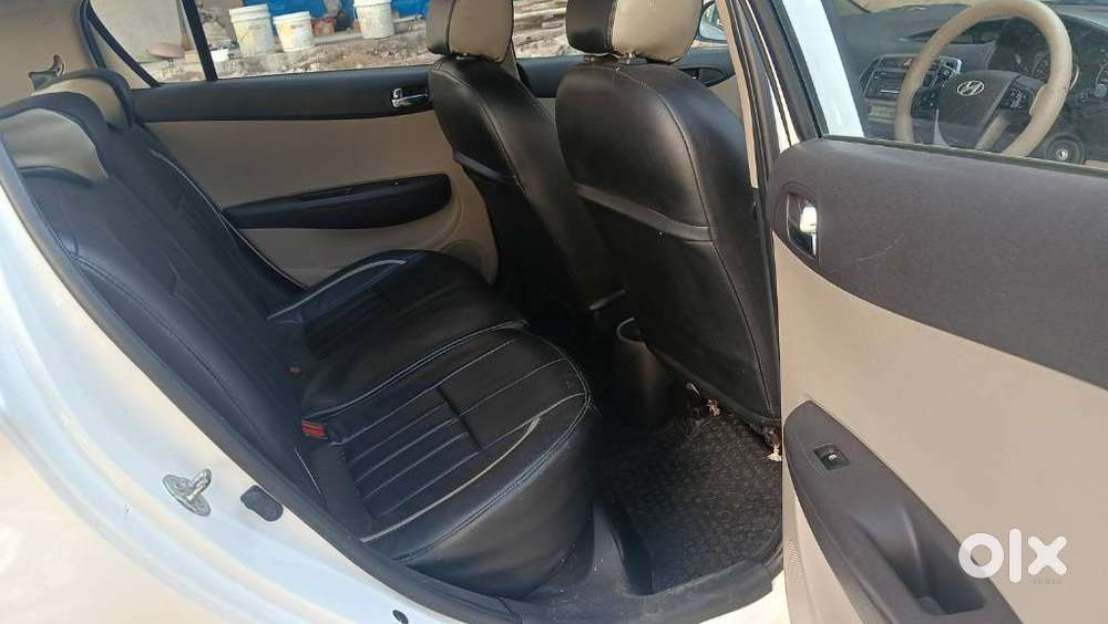 Hyundai I20 Sportz 1.2 Bs-iv, 2014, Petrol