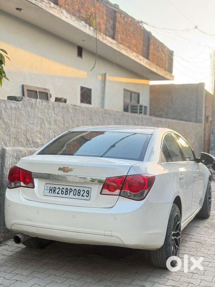 Chevrolet Cruze 2011 Diesel Well Maintained