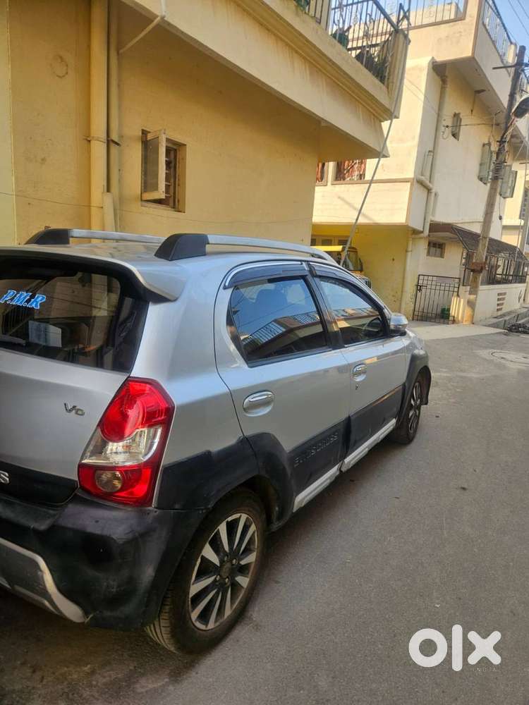 Toyota Etios Cross 2016 Diesel Well Maintained