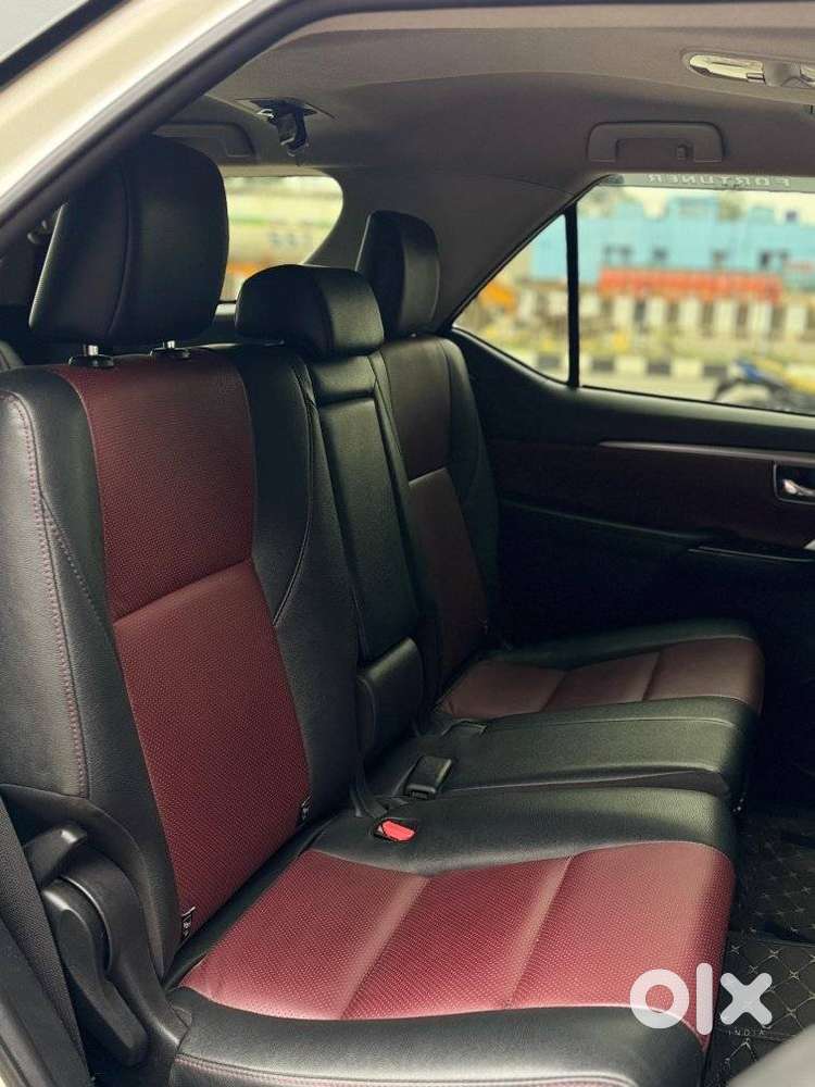 Toyota Fortuner Legender 4x2 At 2.8, 2021, Diesel