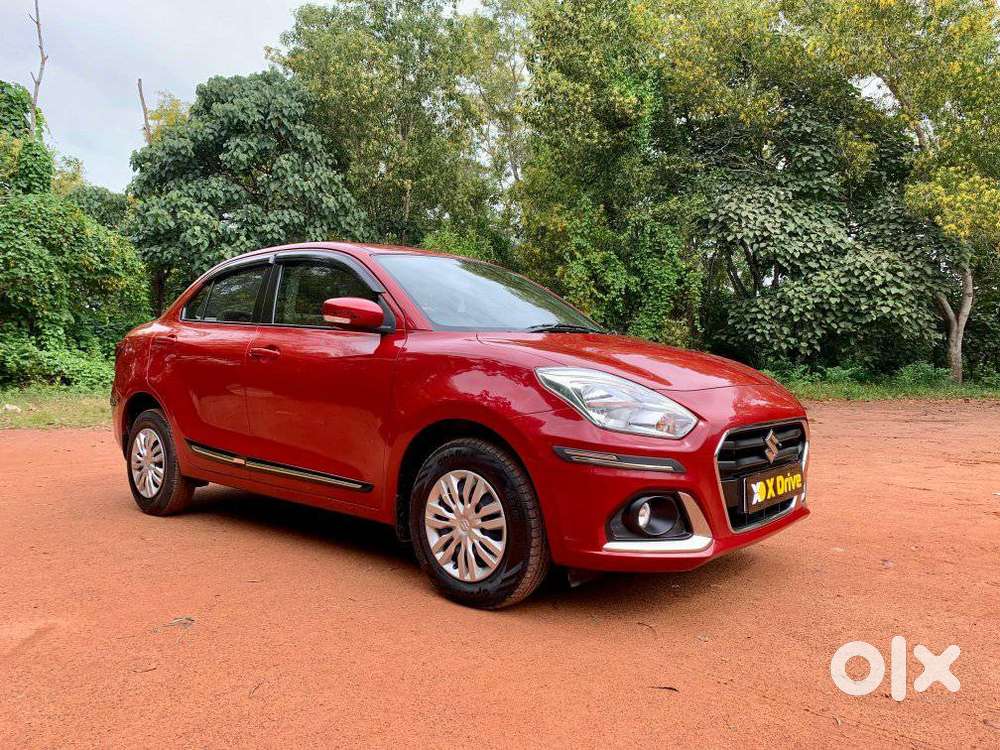 Maruti Suzuki Dzire Vxi Ags, 2022, Petrol