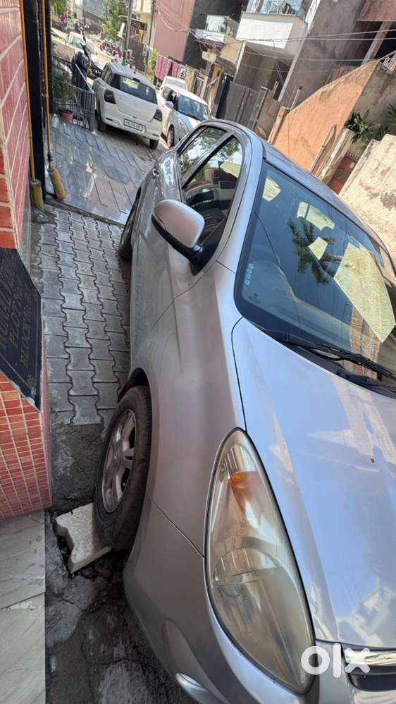 Hyundai I20 Sportz Petrol 2011
