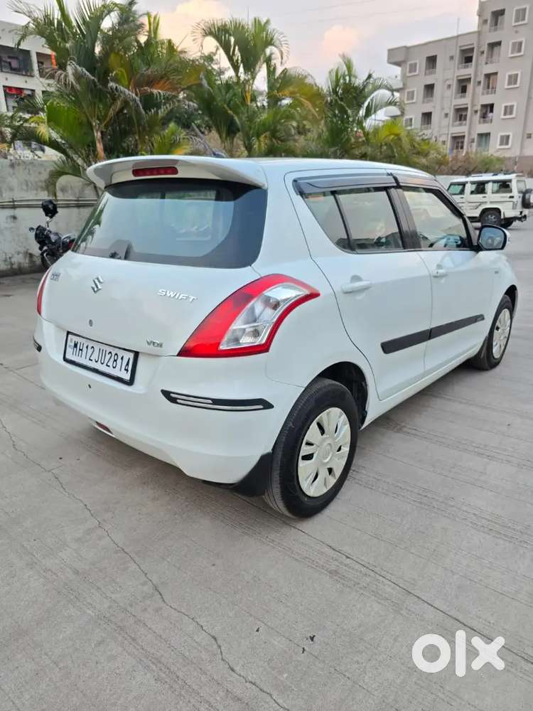 Maruti Suzuki Swift 2013 Diesel 75000 Km Driven