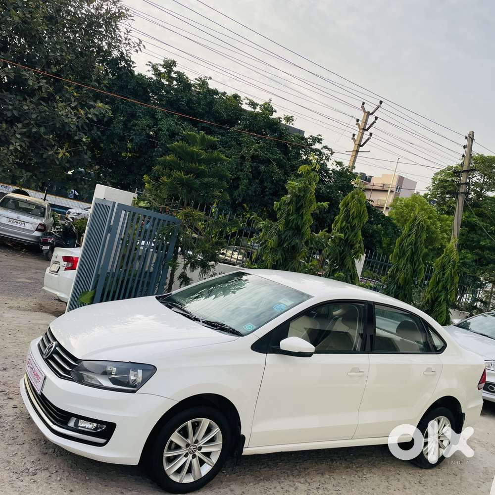Volkswagen Vento 1.2 Tsi Highline Plus At, 2016, Petrol