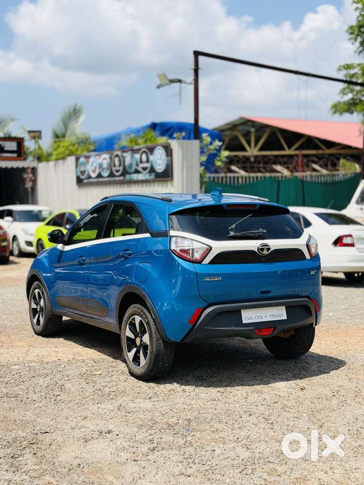 Tata Nexon Creative 1.5 Revotorq Diesel 6mt Dt, 2017, Diesel