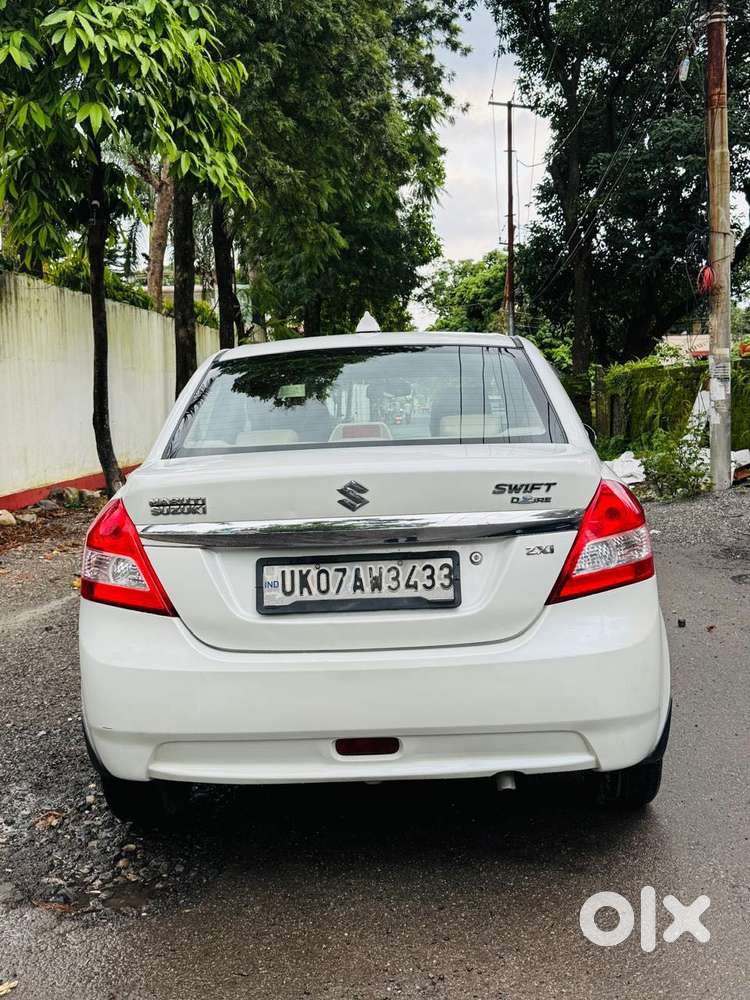 Maruti Suzuki Swift Dzire 1.2 Vxi Bsiv, 2013, Petrol
