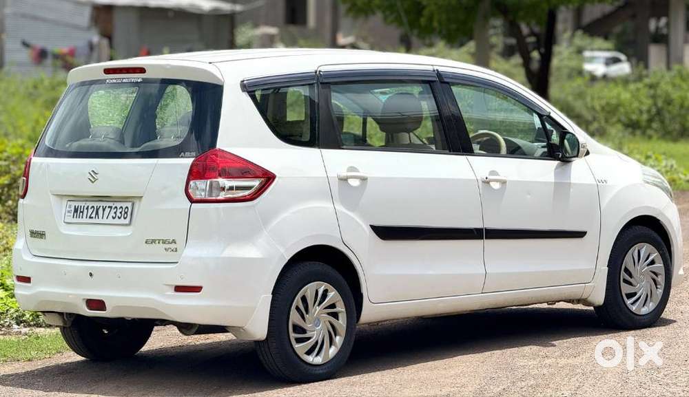 Maruti Suzuki Ertiga Vxi Abs, 2014, Petrol