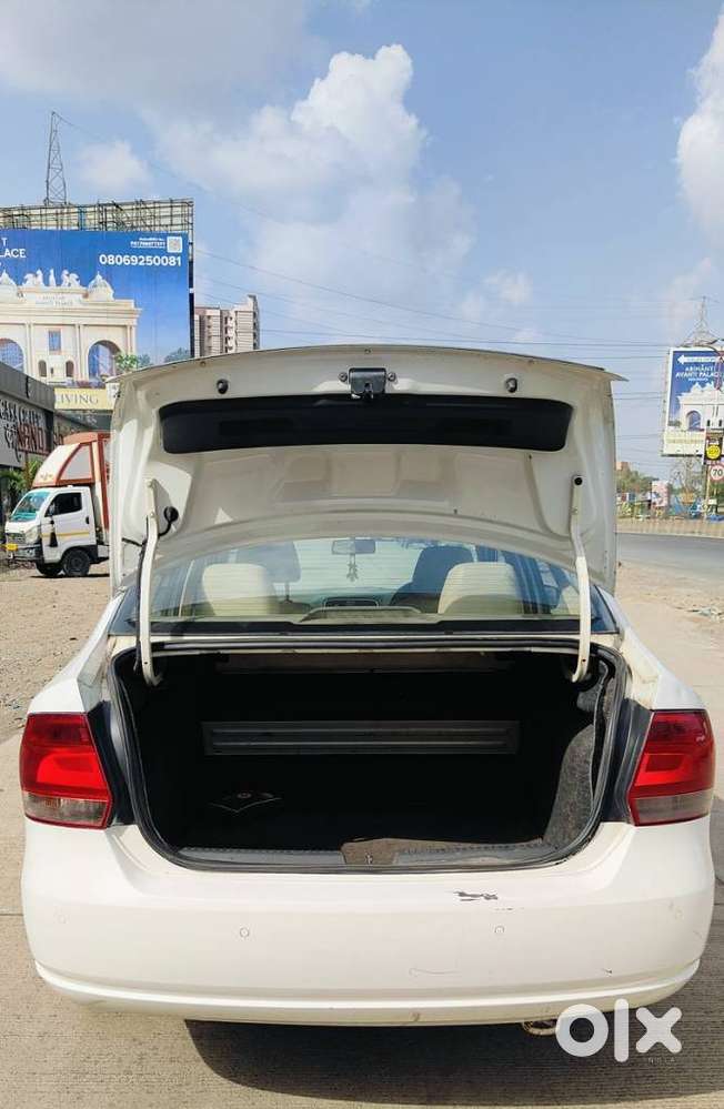 Volkswagen Vento 2010-2013 Petrol Highline, 2013, Petrol