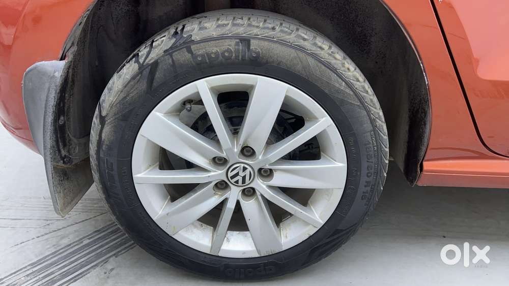 Volkswagen Polo 2009-2013 Petrol Highline 1.2l, 2015, Petrol