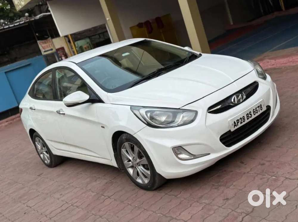 Hyundai Verna 2011 Diesel 72000 Km Driven