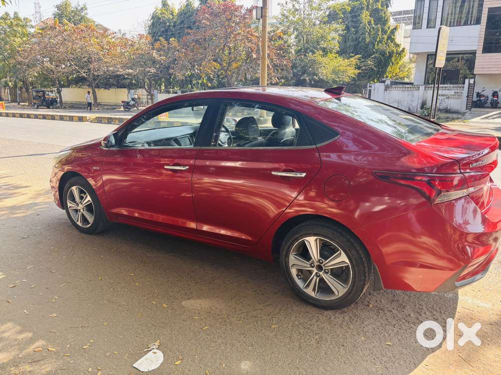 Hyundai Verna Sx(o) Petrol At, 2017, Petrol