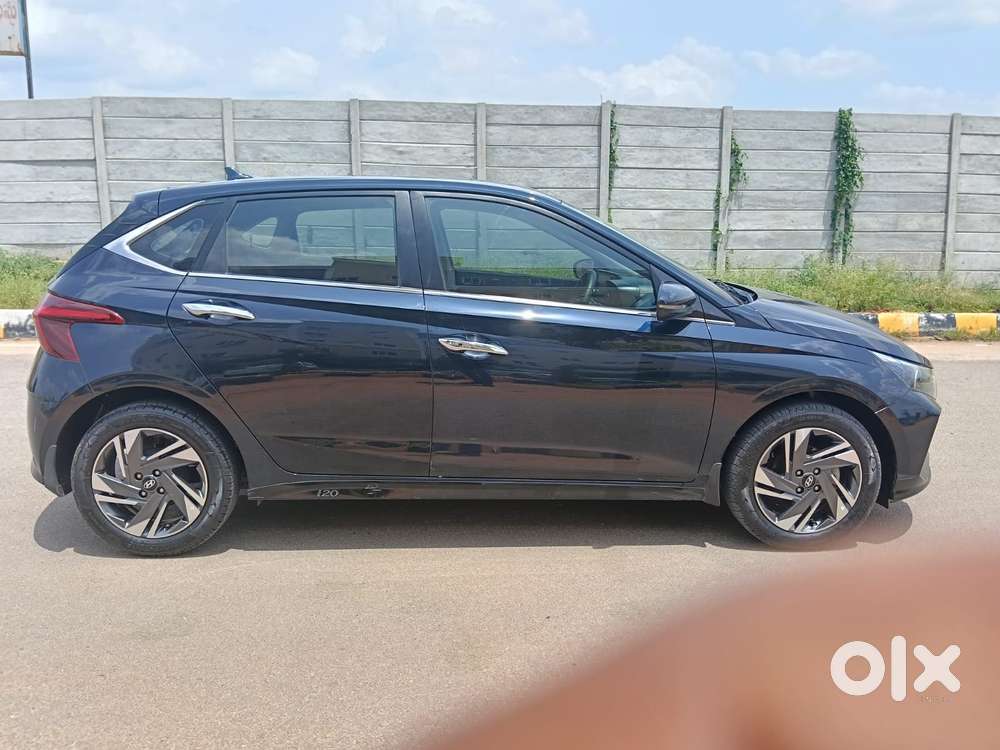 Hyundai New I20 1.2 Asta (o) Mt, 2023, Petrol