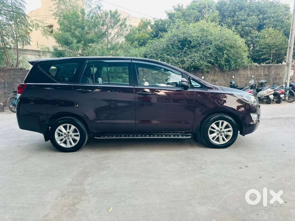 Toyota Innova Crysta 2.8 Gx At, 2016, Diesel