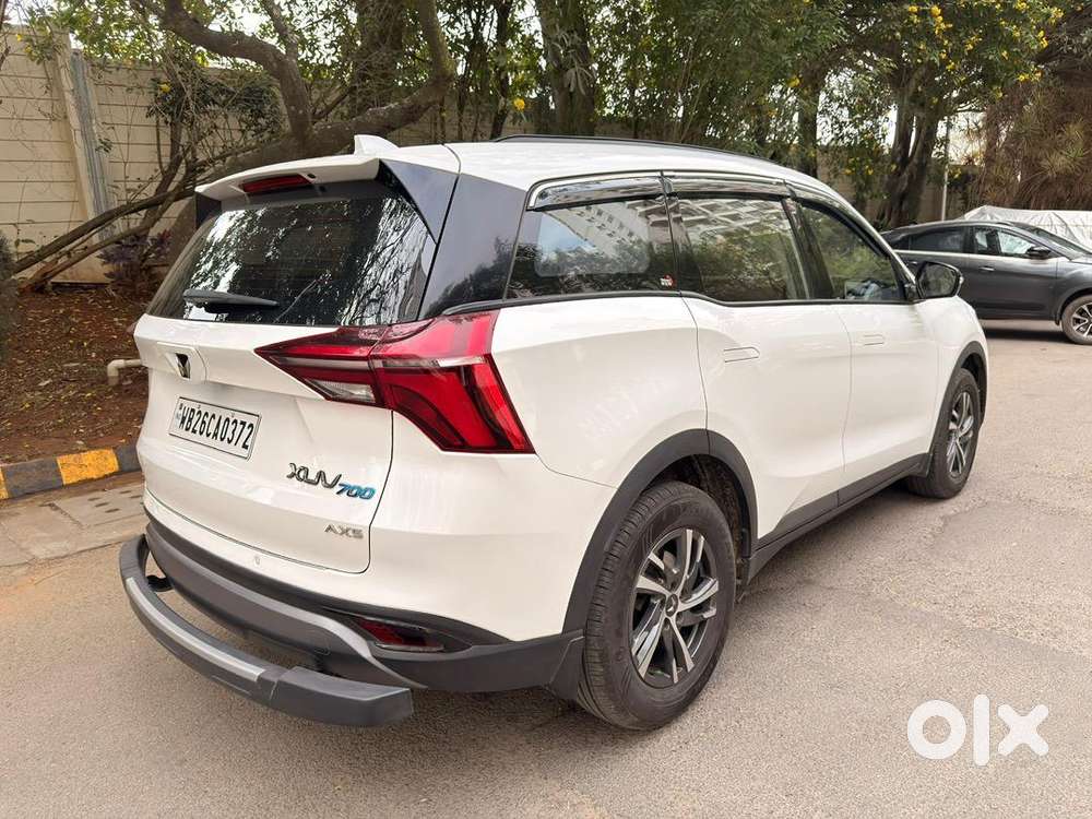 Showroom Condition Car, Very Less Driven