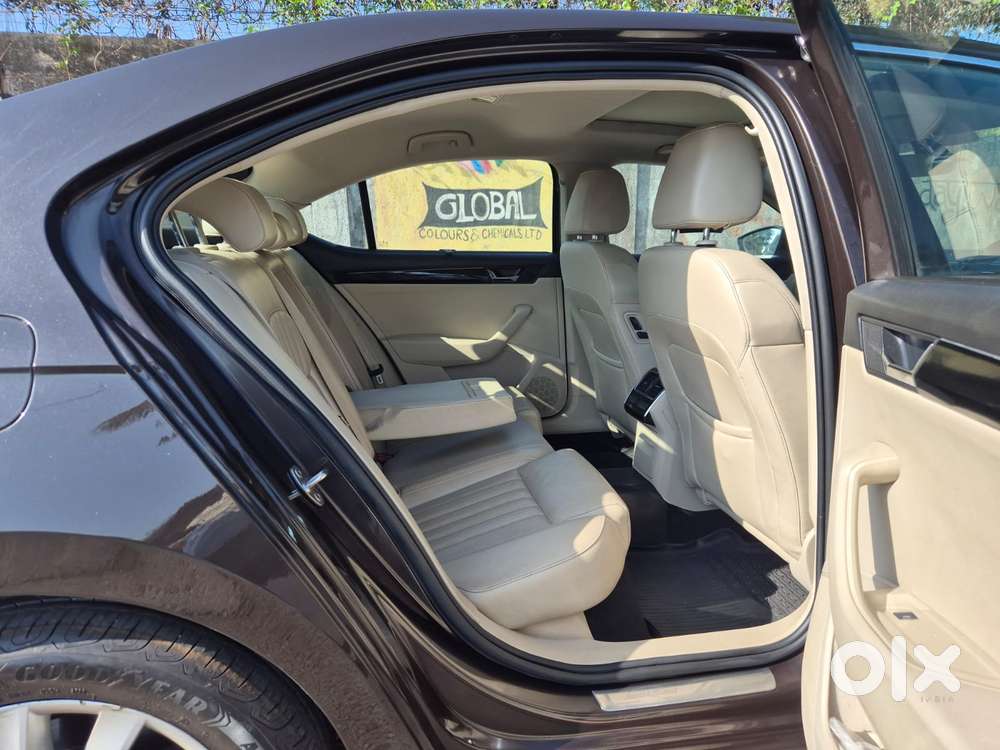 Skoda Superb Lk 1.8 Tsi At, 2018, Petrol