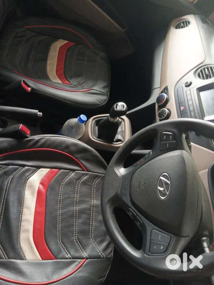 Hyundai Grand I10 Sportz 2017 Petrol