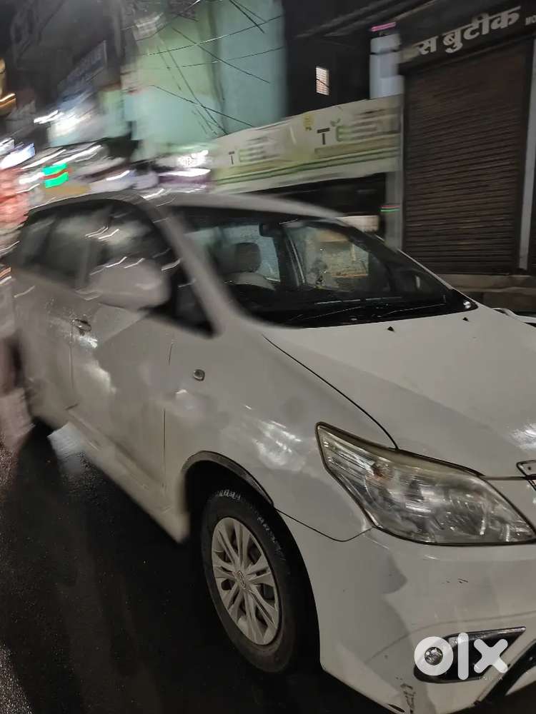 Toyota Innova 2.5 Gx 2016
