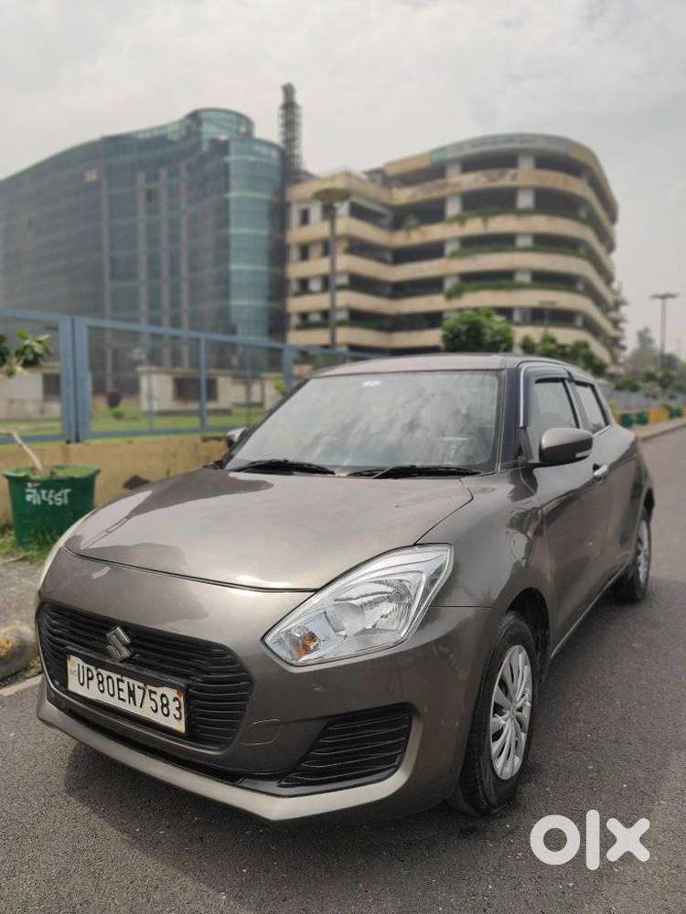 Maruti Suzuki Swift Vxi + Manual, 2018, Petrol