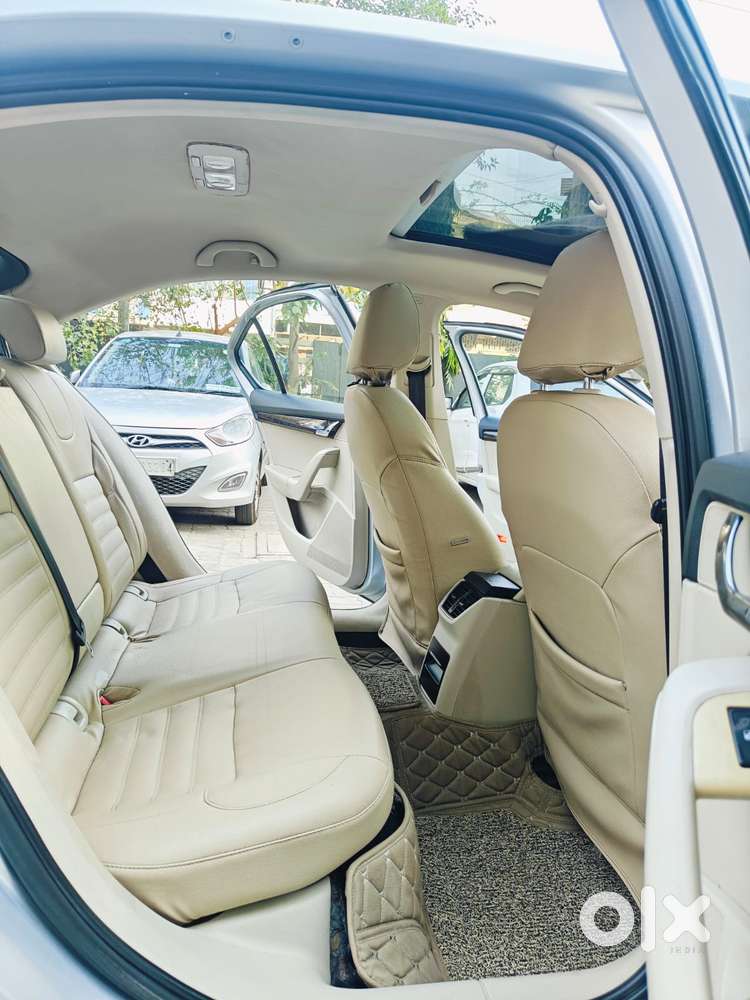 Skoda Octavia 2.0 Elegance Tdi Cr At, 2015, Diesel