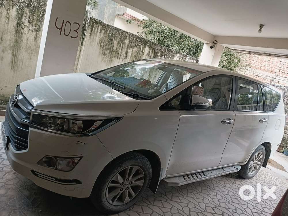 Toyota Innova Crysta Petrol 2020