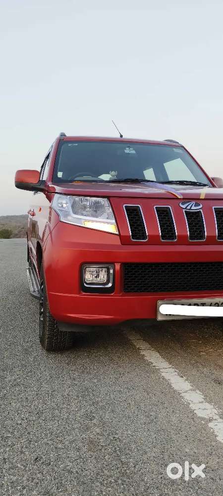 Mahindra Tuv 300 2017 Diesel Well Maintained