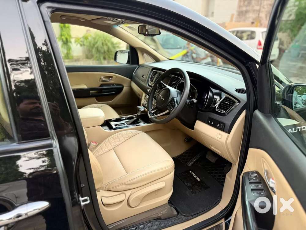Kia Carnival Limousine, 2023, Diesel