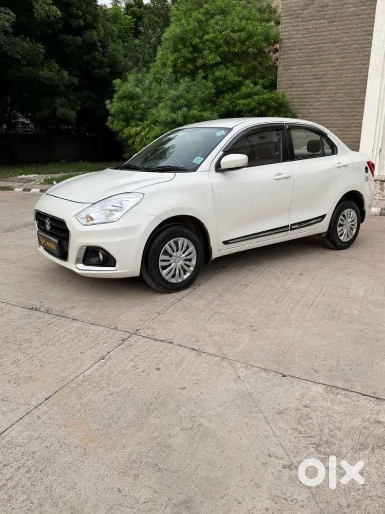 Maruti Suzuki Dzire 1.2 Vxi Cng, 2024, Cng & Hybrids