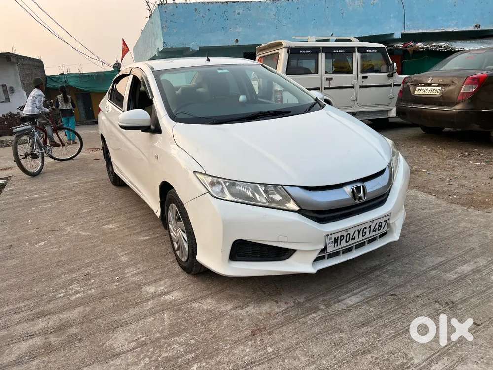 Gadi Mai Koi Kaam Nahi Hai