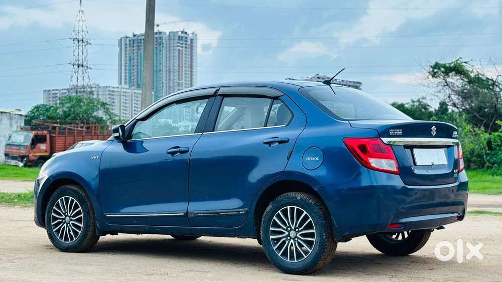 Maruti Suzuki Dzire 1.2 Zxi Plus Amt, 2017, Petrol