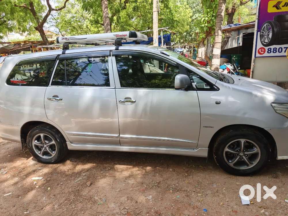 Toyota Innova 2014 Diesel Well Maintained