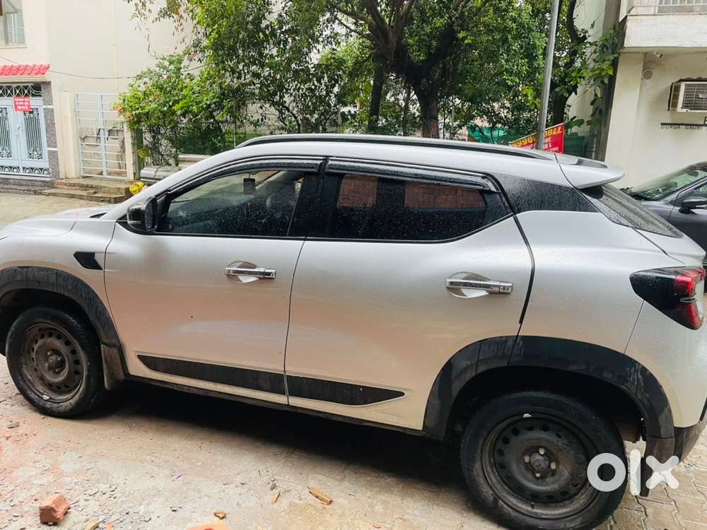 Renault Kiger 2023 Petrol Manual Year
