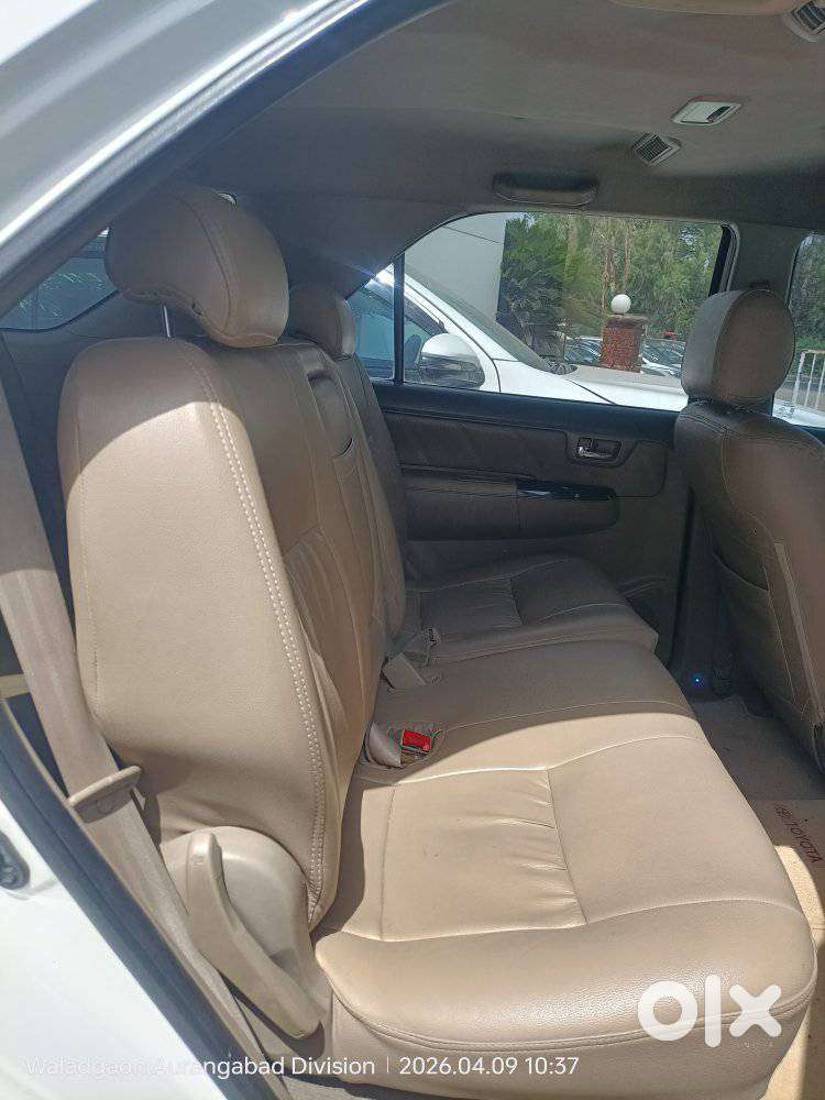 Toyota Fortuner 3.0 4x2 Automatic, 2012, Diesel