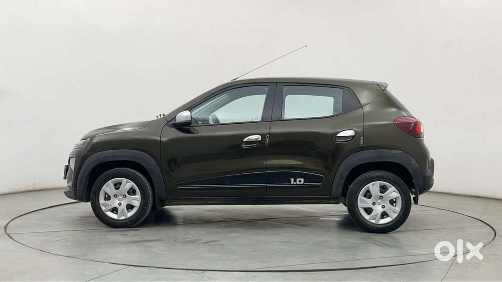 Renault Kwid 1.0 Rxt Amt, 2023, Petrol