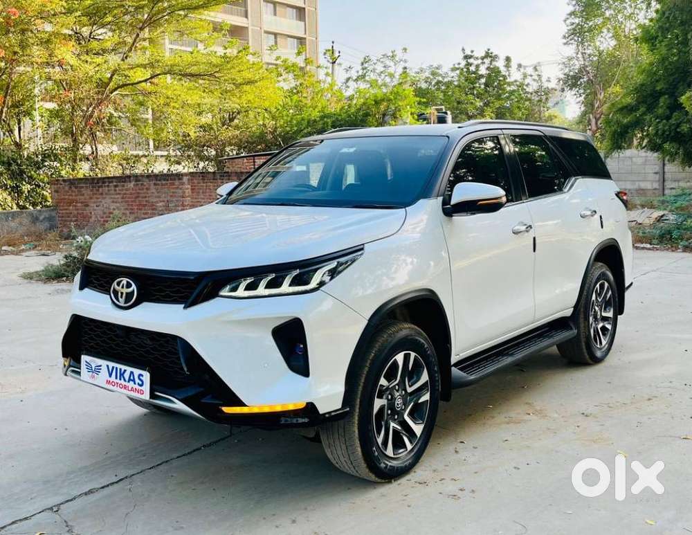 Toyota Fortuner Legender 4x2 At 2.8, 2024, Diesel